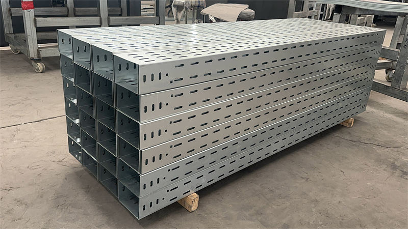 托盤式電纜橋架