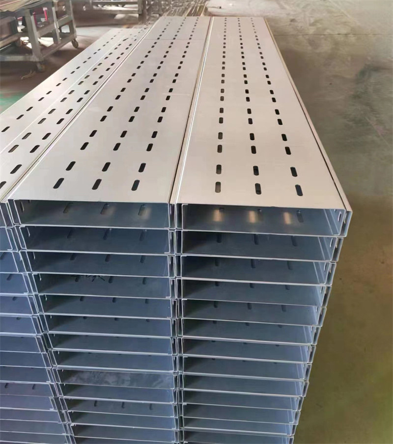 托盤式電纜橋架